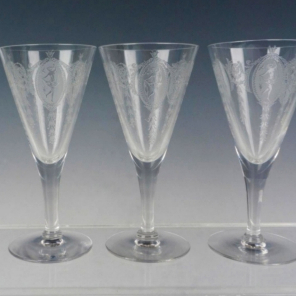 Barware Woman Etched Tiffin Franciscan Water Wine Goblets Glass 🍷Nude Vintage